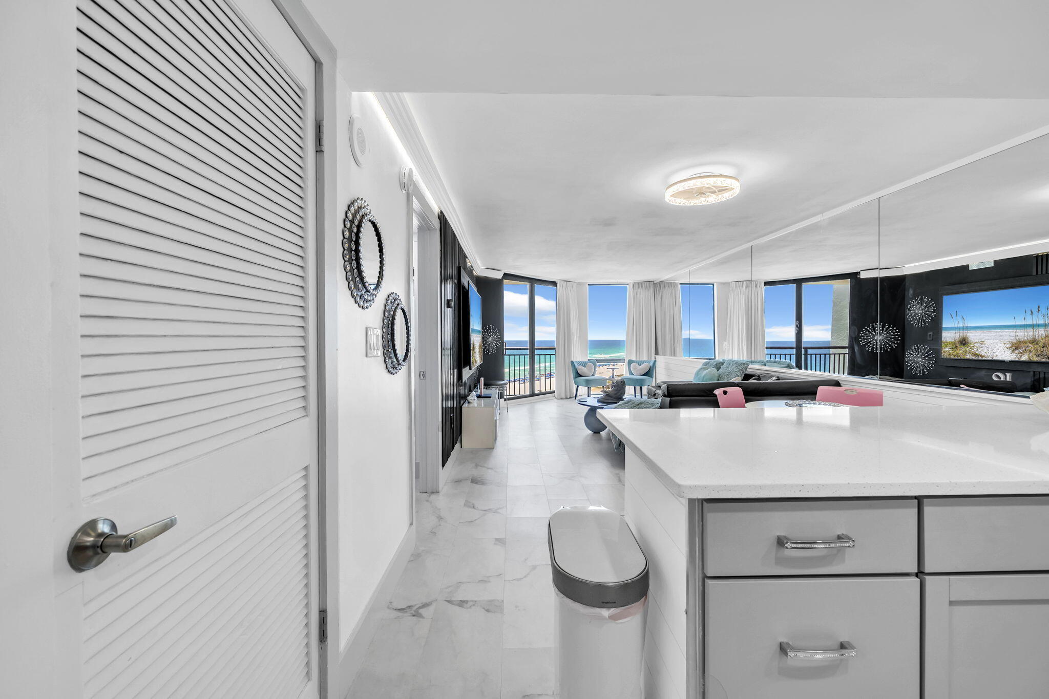 SUNDESTIN INTERNATIONAL CONDO - Residential