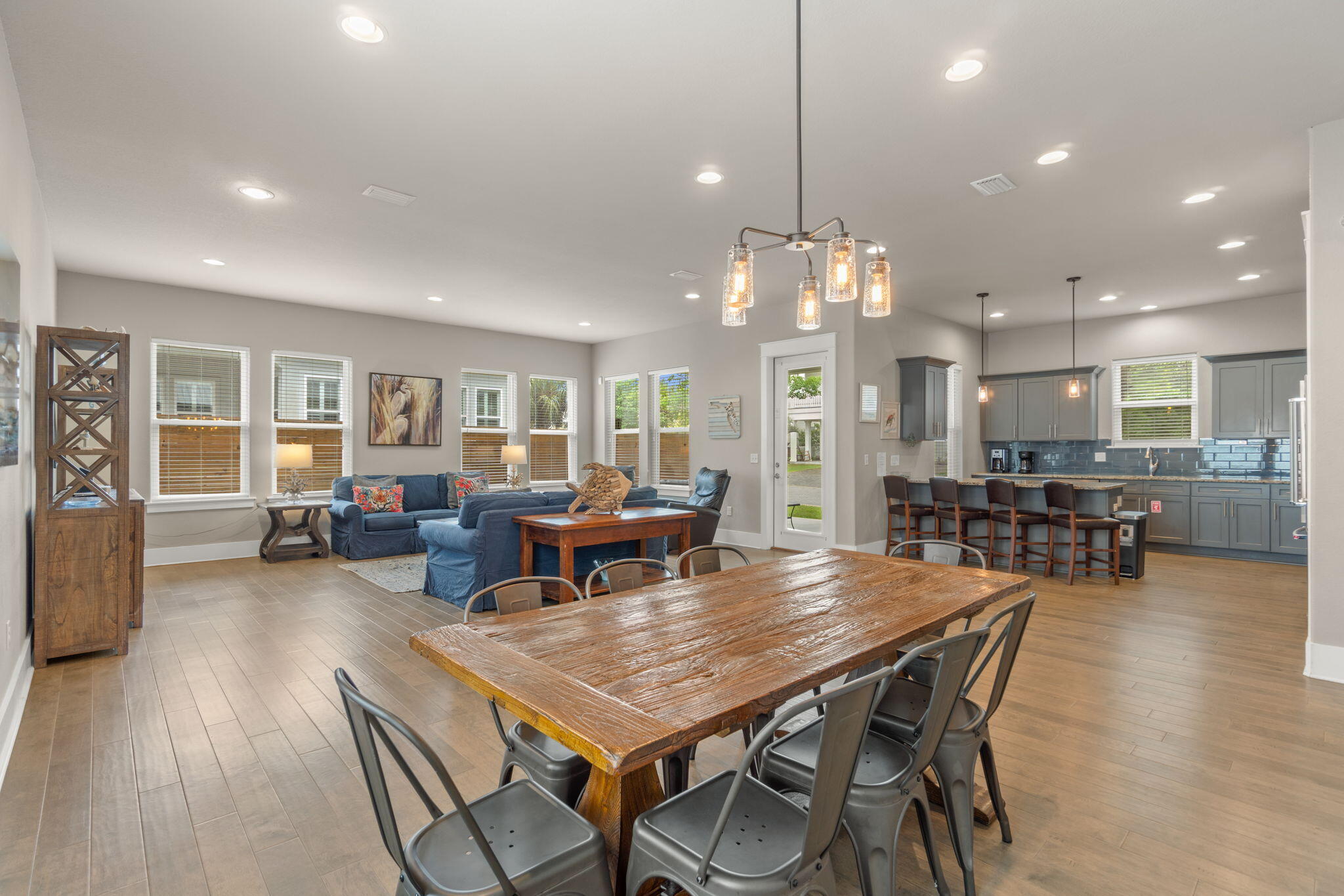 FRANGISTA BEACH 2ND ADDN - Residential