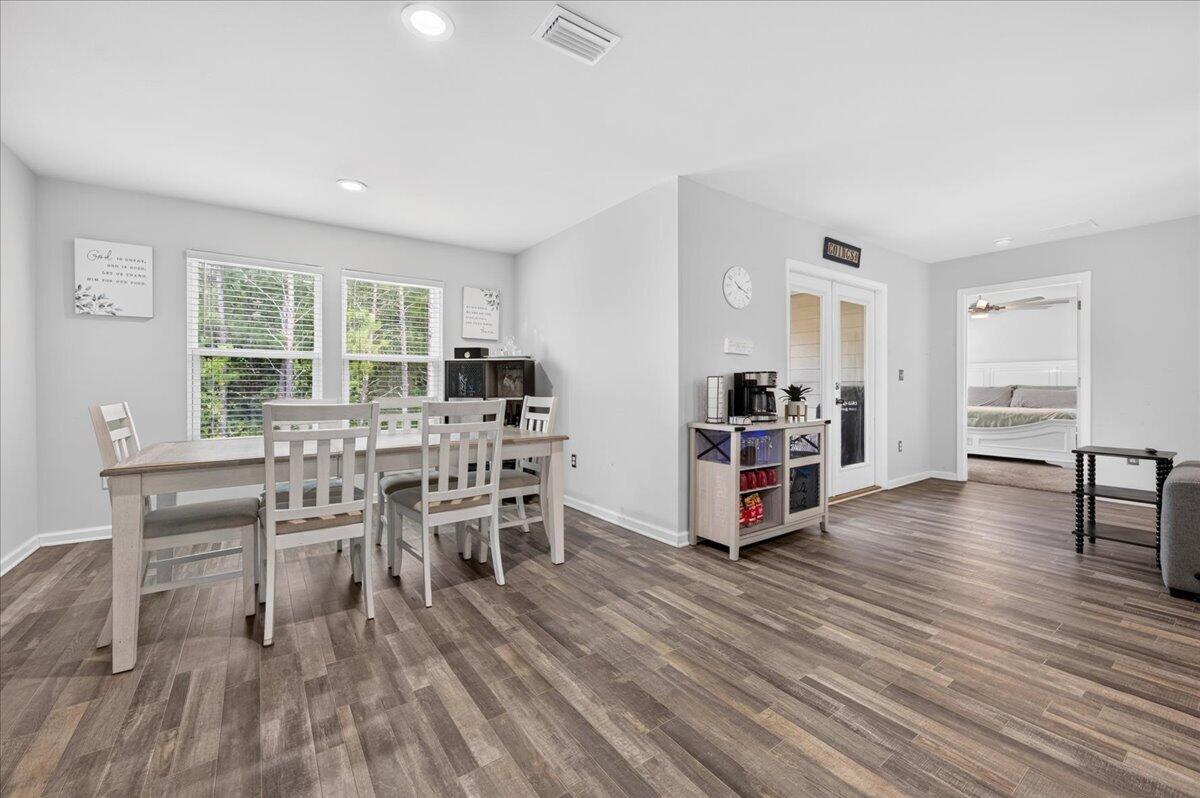 CROSS CREEK - Residential