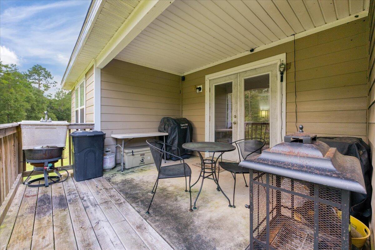 CROSS CREEK - Residential