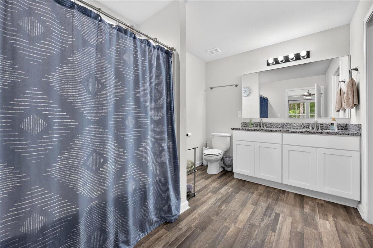 CROSS CREEK - Residential
