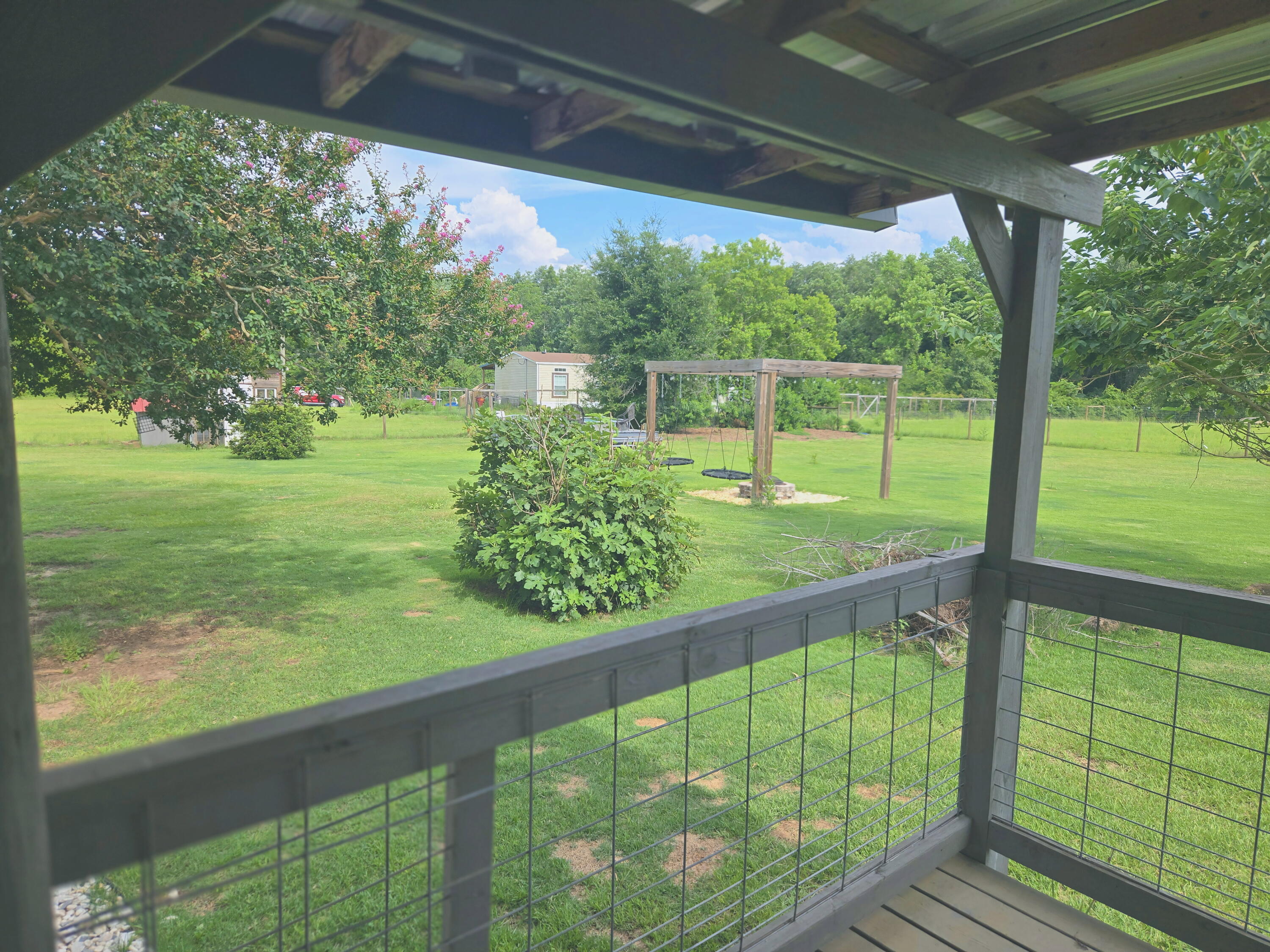 NO RECORDED SUBDIVISION - Residential Lease