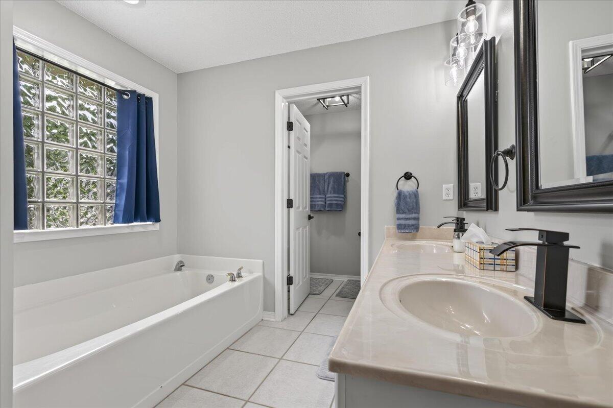 STEEPLECHASE PH 3 - Residential