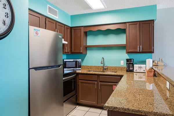 CRYSTAL SANDS CONDO - Residential