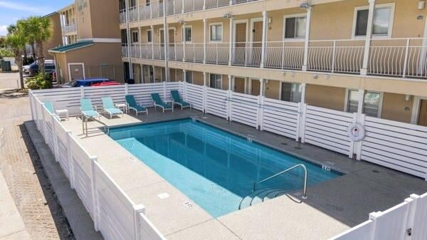 CRYSTAL SANDS CONDO - Residential