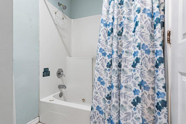 CRYSTAL SANDS CONDO - Residential