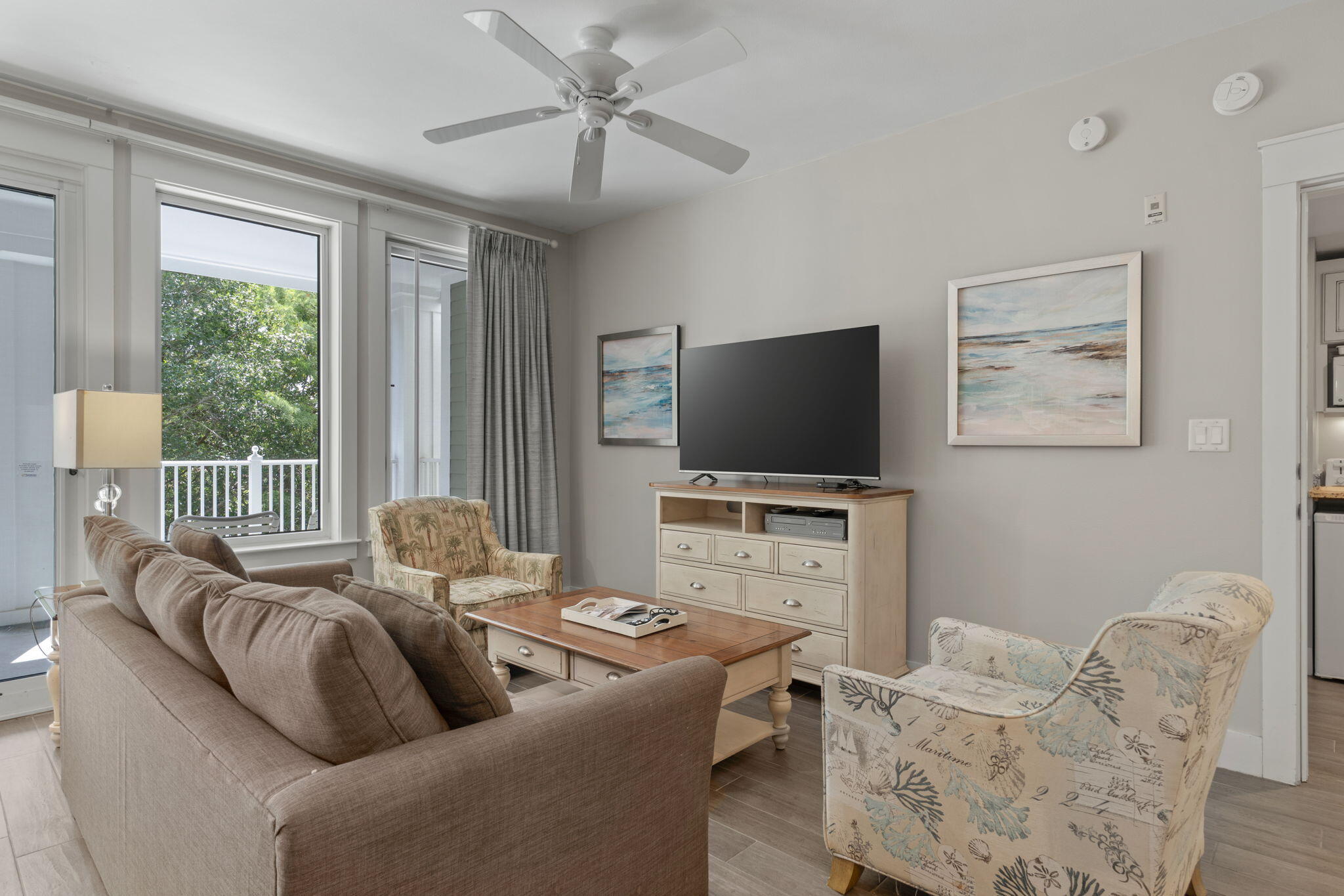 PILOT HOUSE - Residential