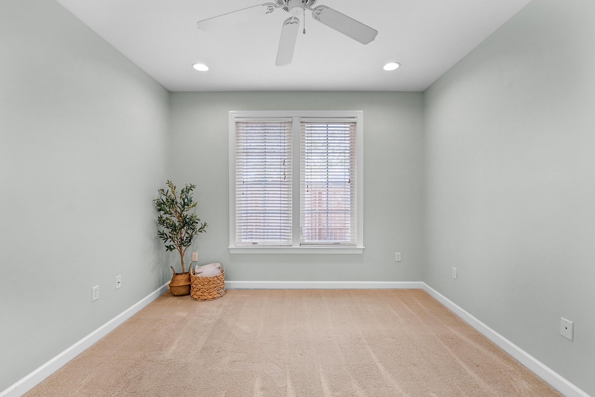 MARINA LANDING - Residential Lease