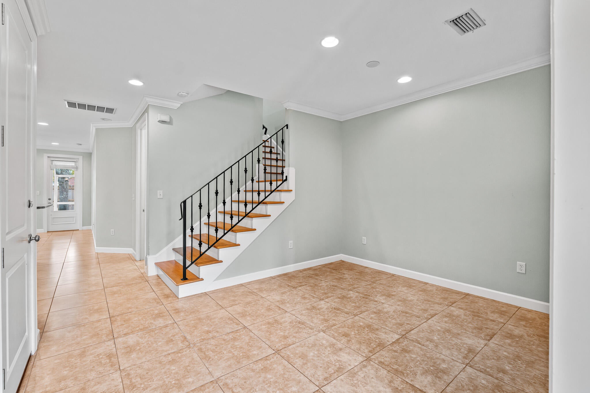 MARINA LANDING - Residential Lease
