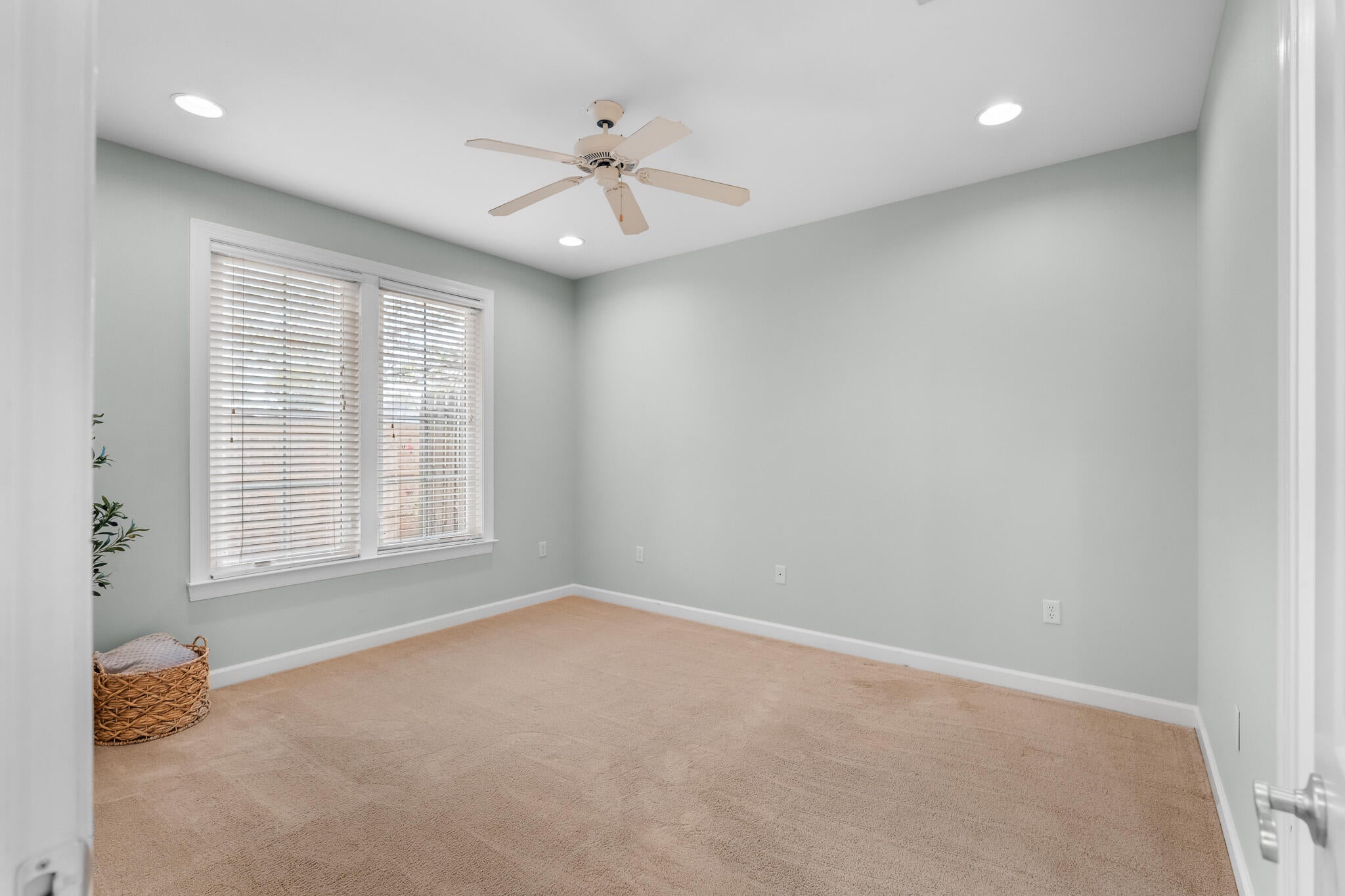 MARINA LANDING - Residential Lease
