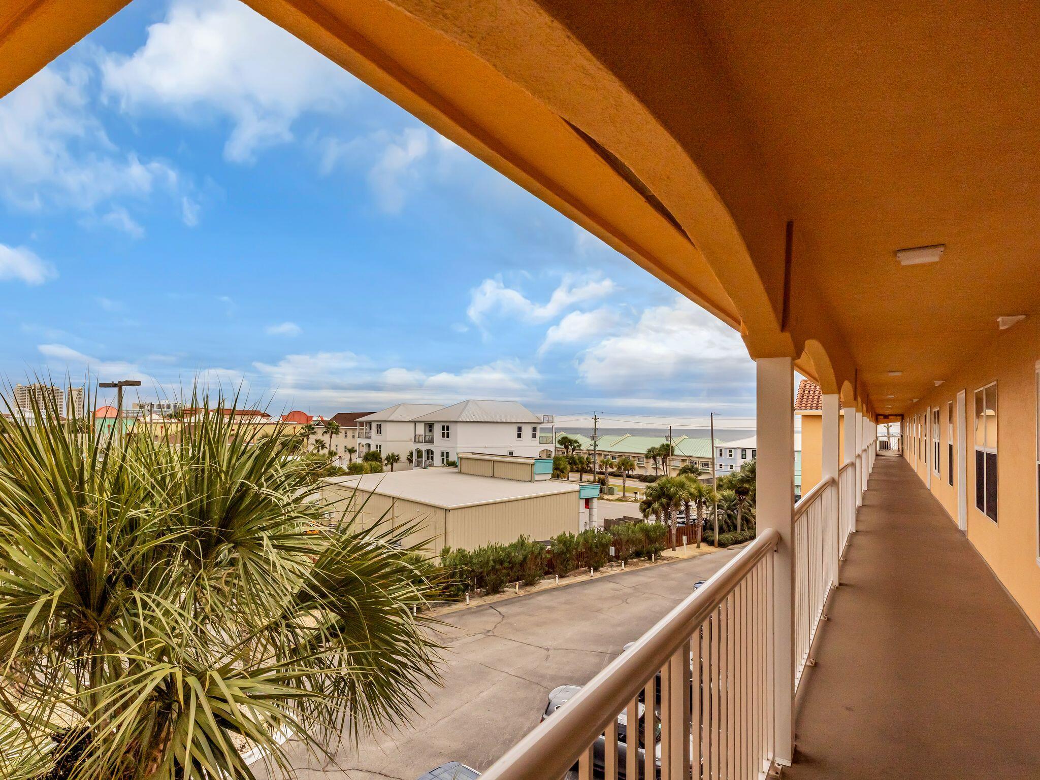 CIBONEY CONDO - Residential