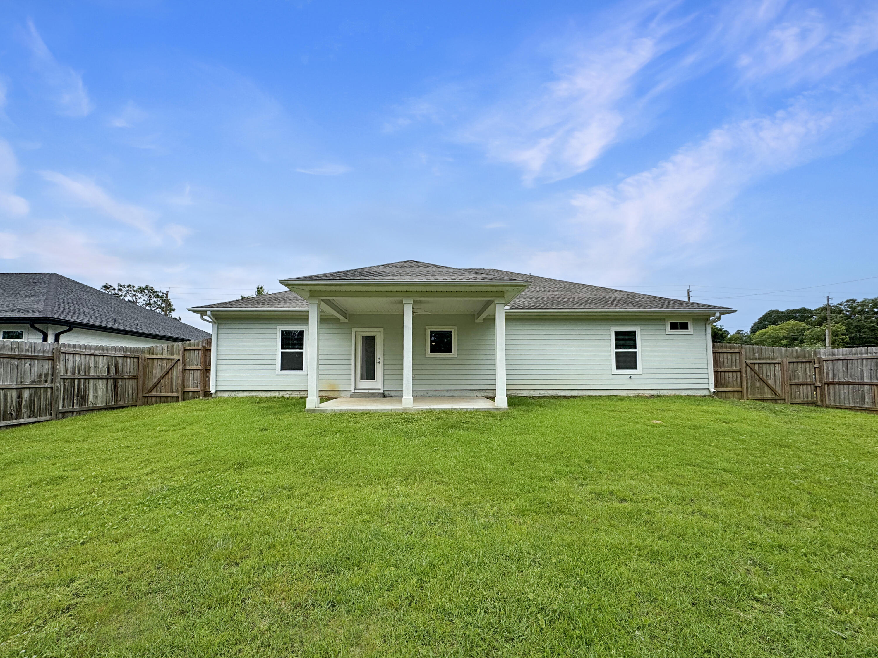 NO RECORDED SUBDIVISION - Residential