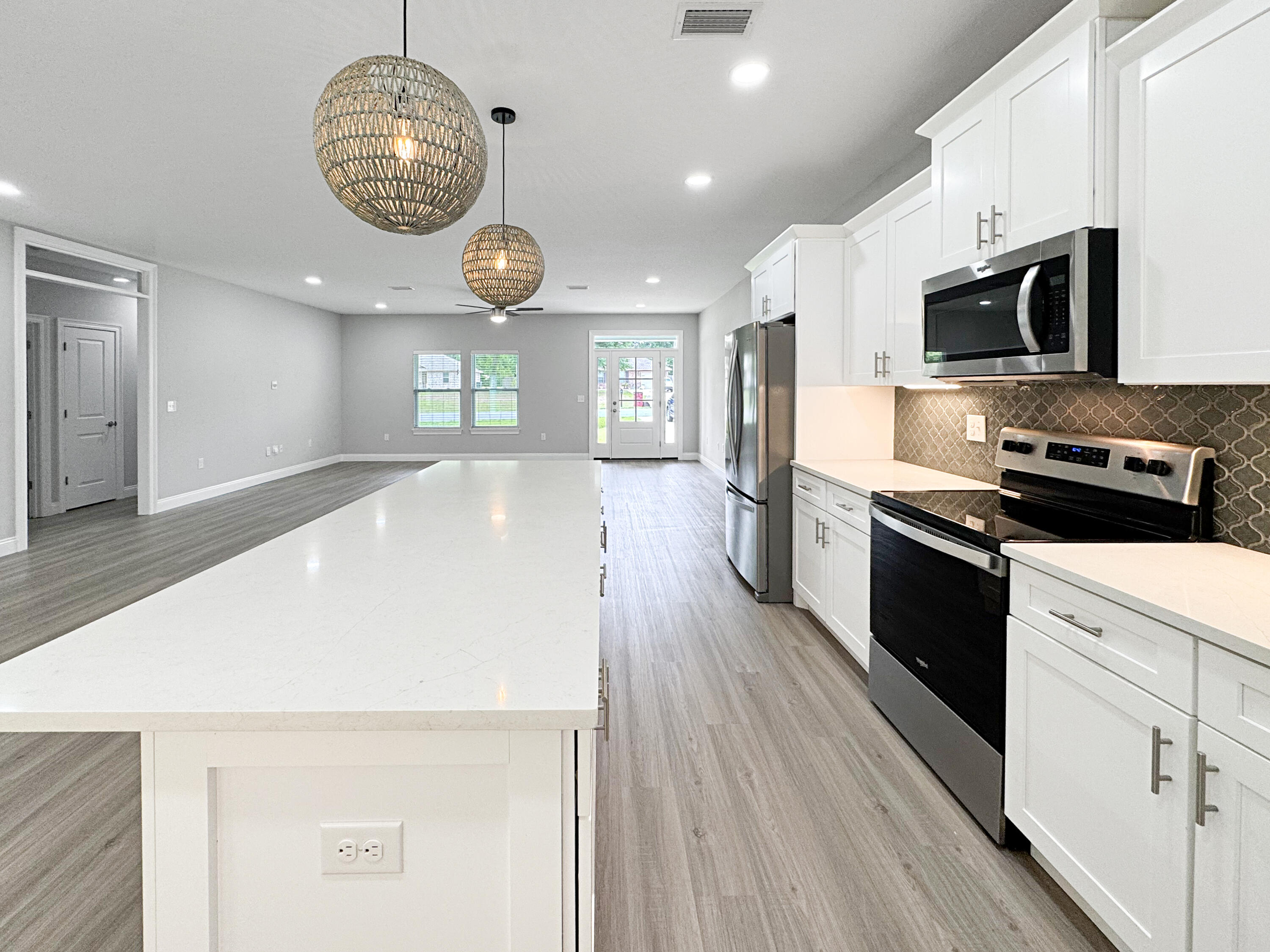 NO RECORDED SUBDIVISION - Residential