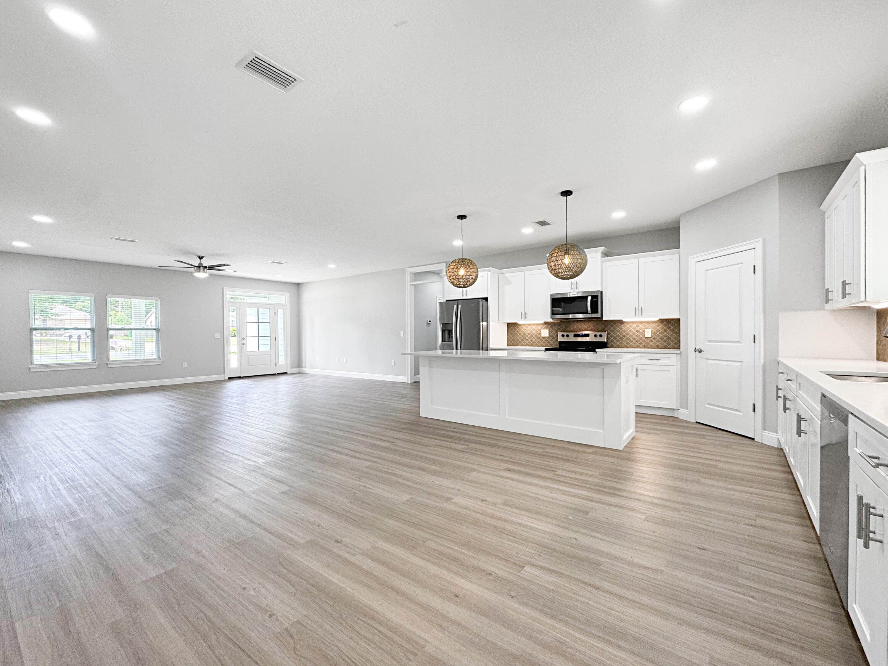NO RECORDED SUBDIVISION - Residential