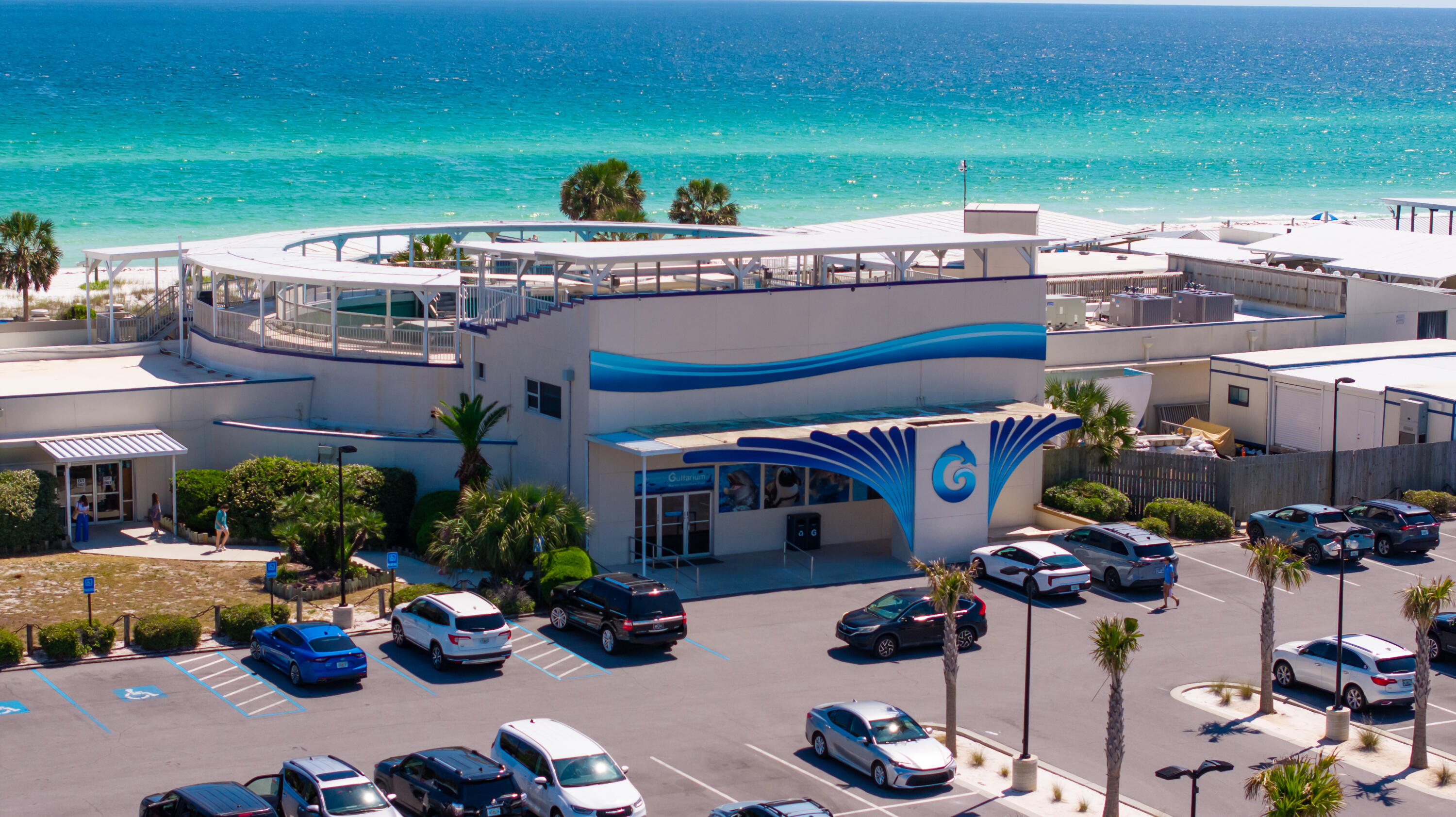 PALM COURT YACHT CLUB - Residential