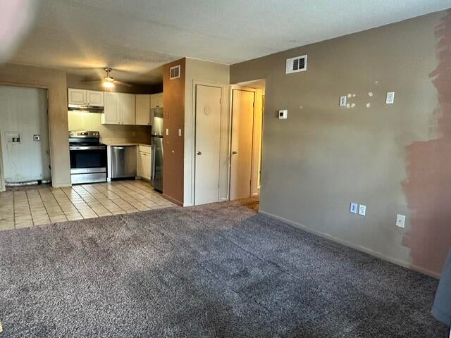 BREAKERS WEST - Residential