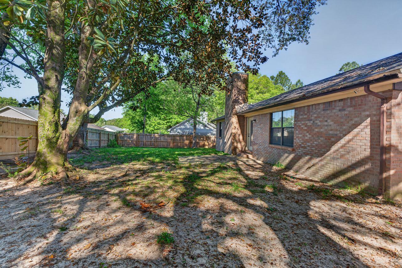 SOUTHVIEW ESTATES - Residential Lease