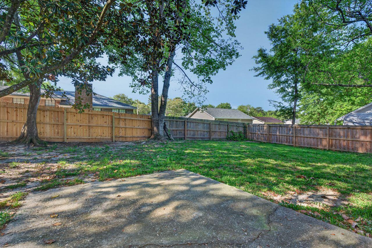 SOUTHVIEW ESTATES - Residential Lease