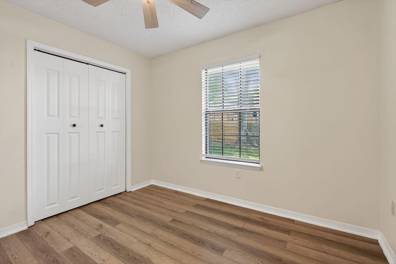 SOUTHVIEW ESTATES - Residential Lease