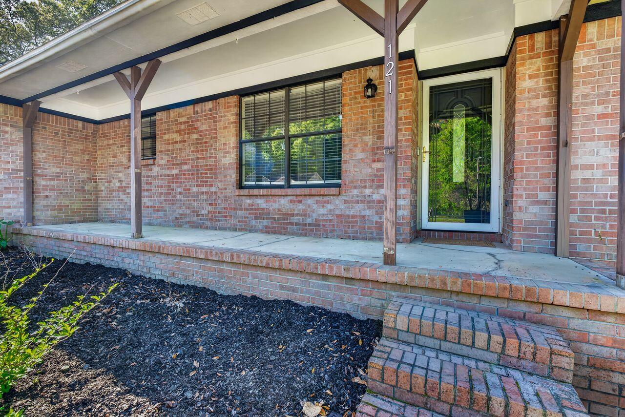 SOUTHVIEW ESTATES - Residential Lease