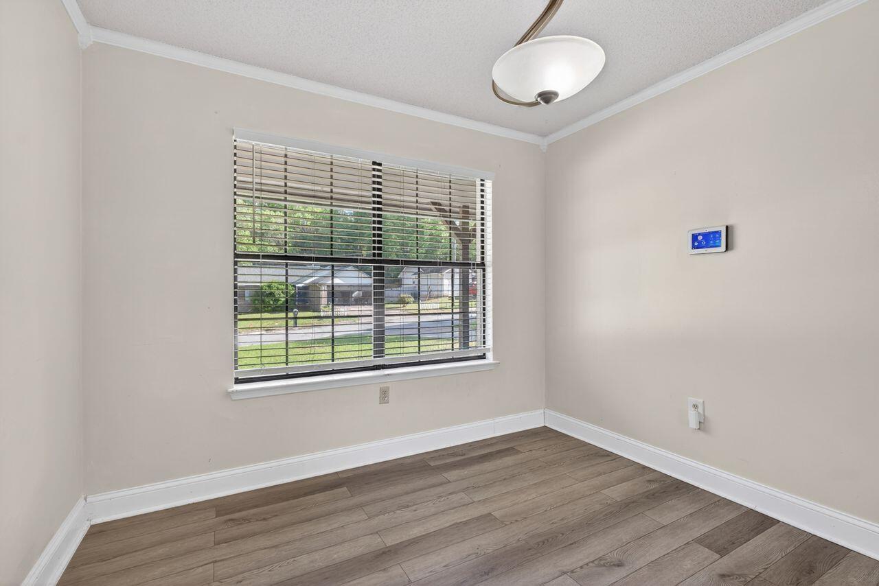 SOUTHVIEW ESTATES - Residential Lease