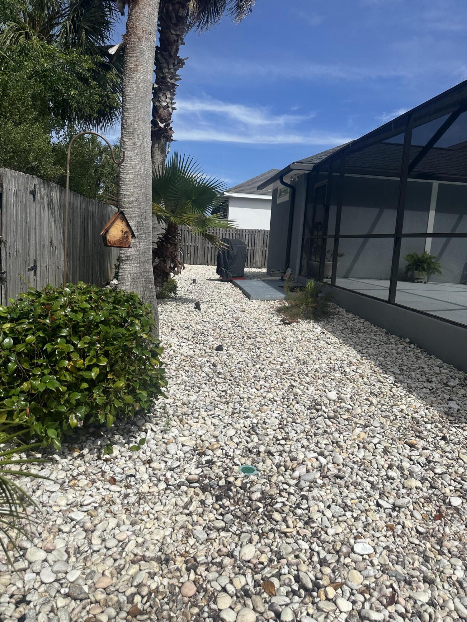 EMERALD LAKES PH 2 - Residential