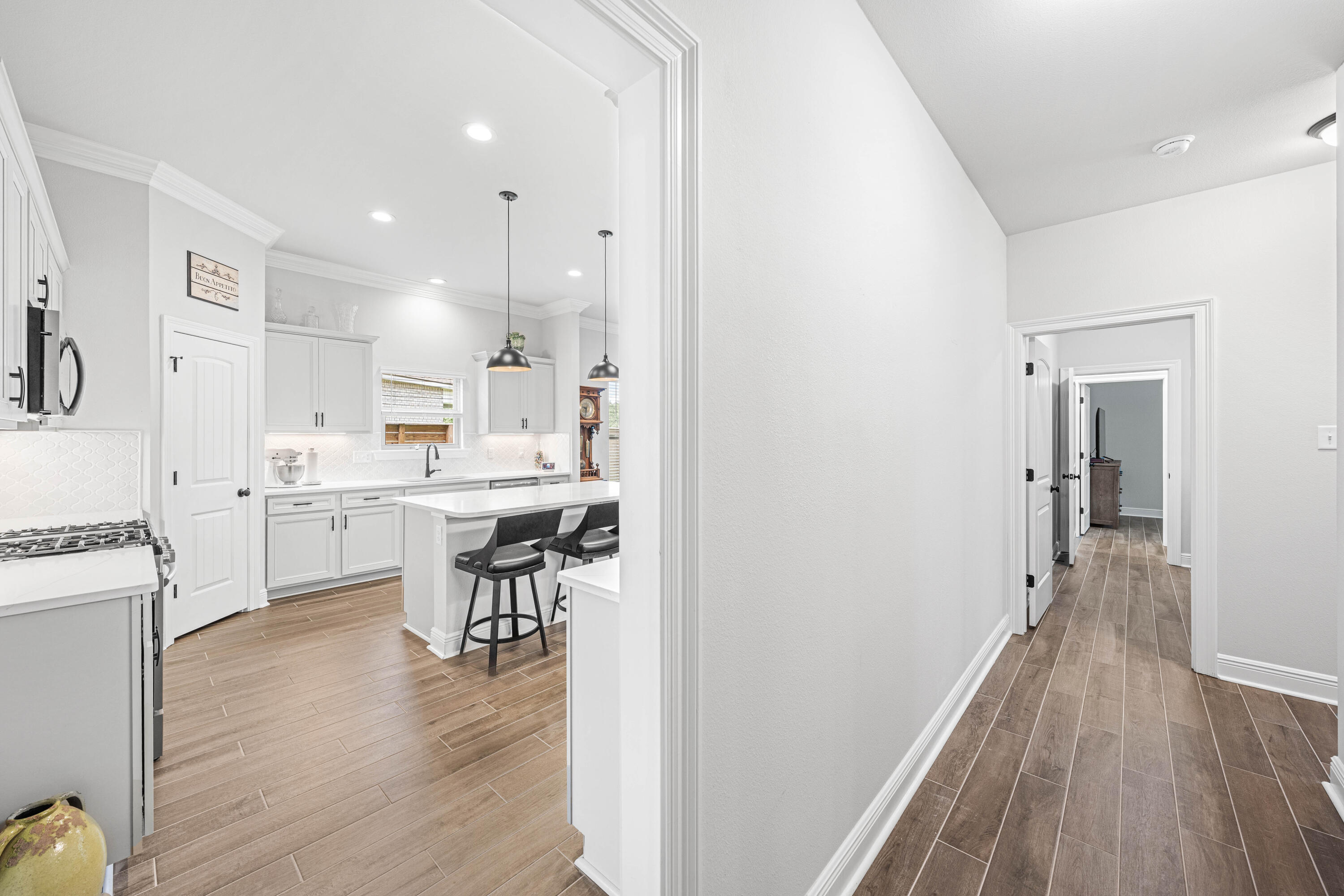 THE BLUFFS AT LAFAYETTE - Residential