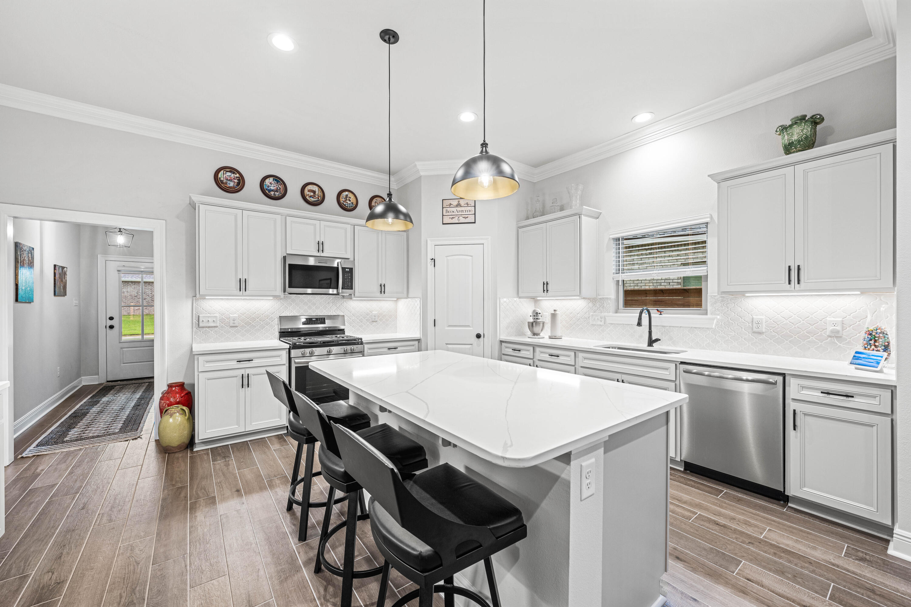 THE BLUFFS AT LAFAYETTE - Residential