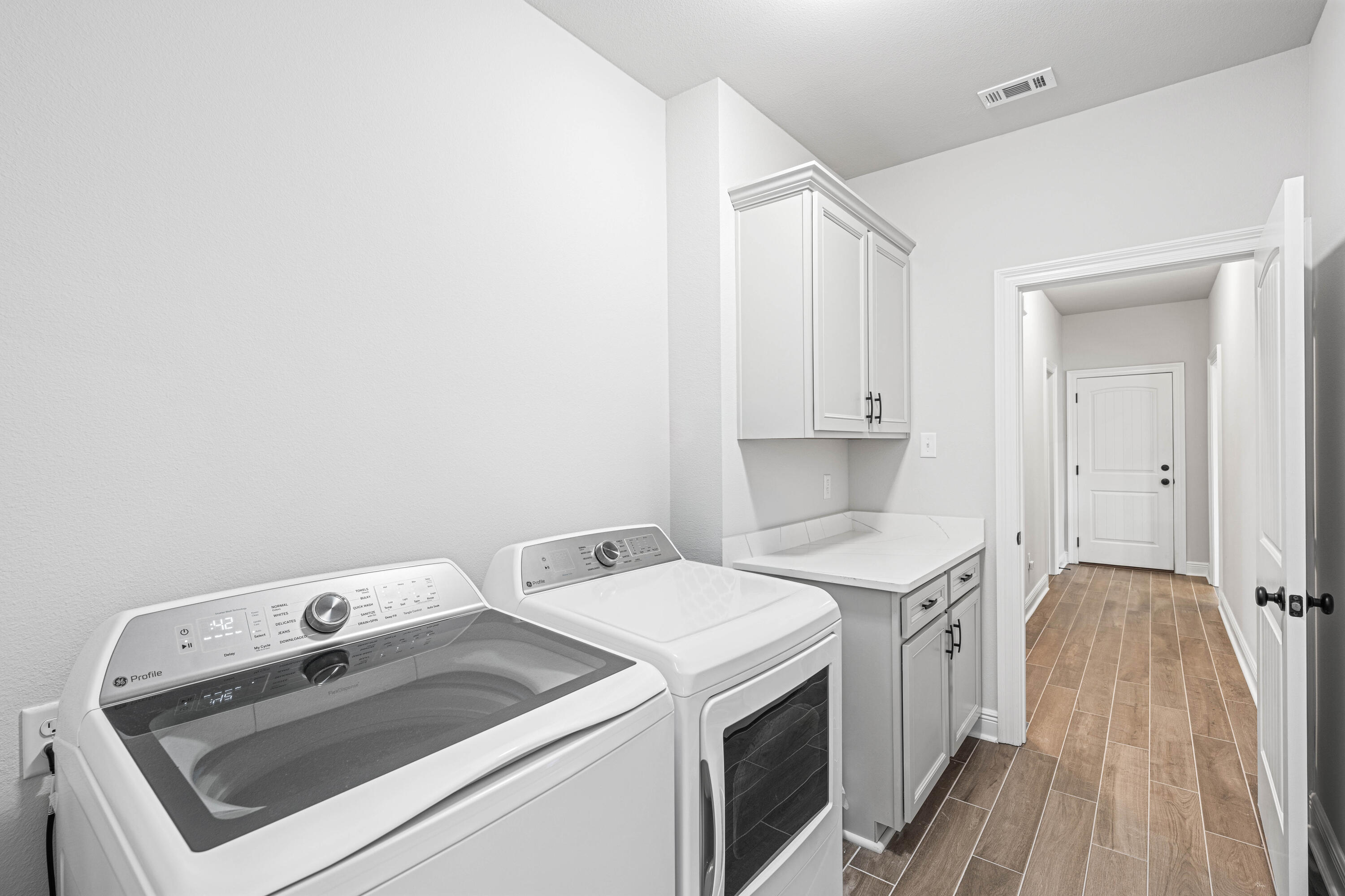 THE BLUFFS AT LAFAYETTE - Residential