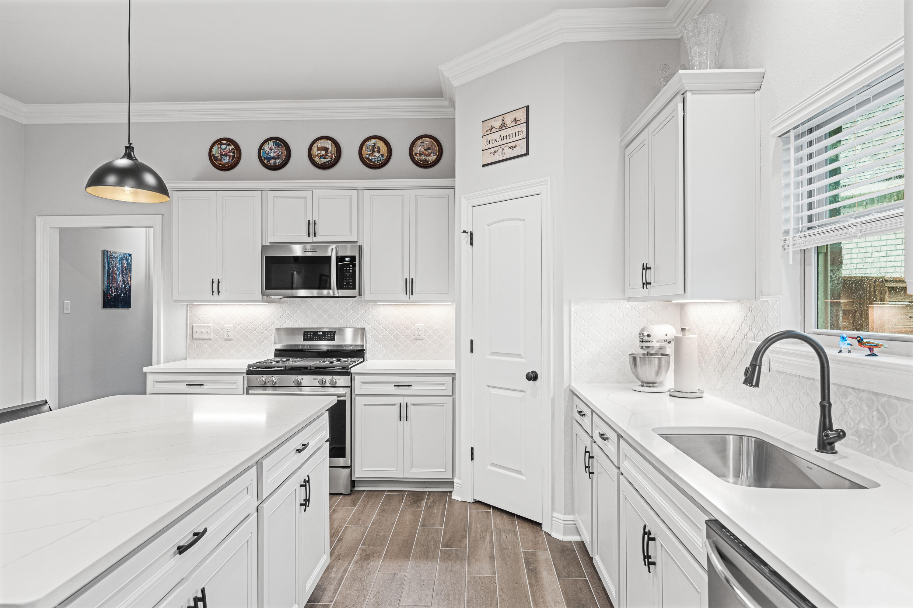 THE BLUFFS AT LAFAYETTE - Residential