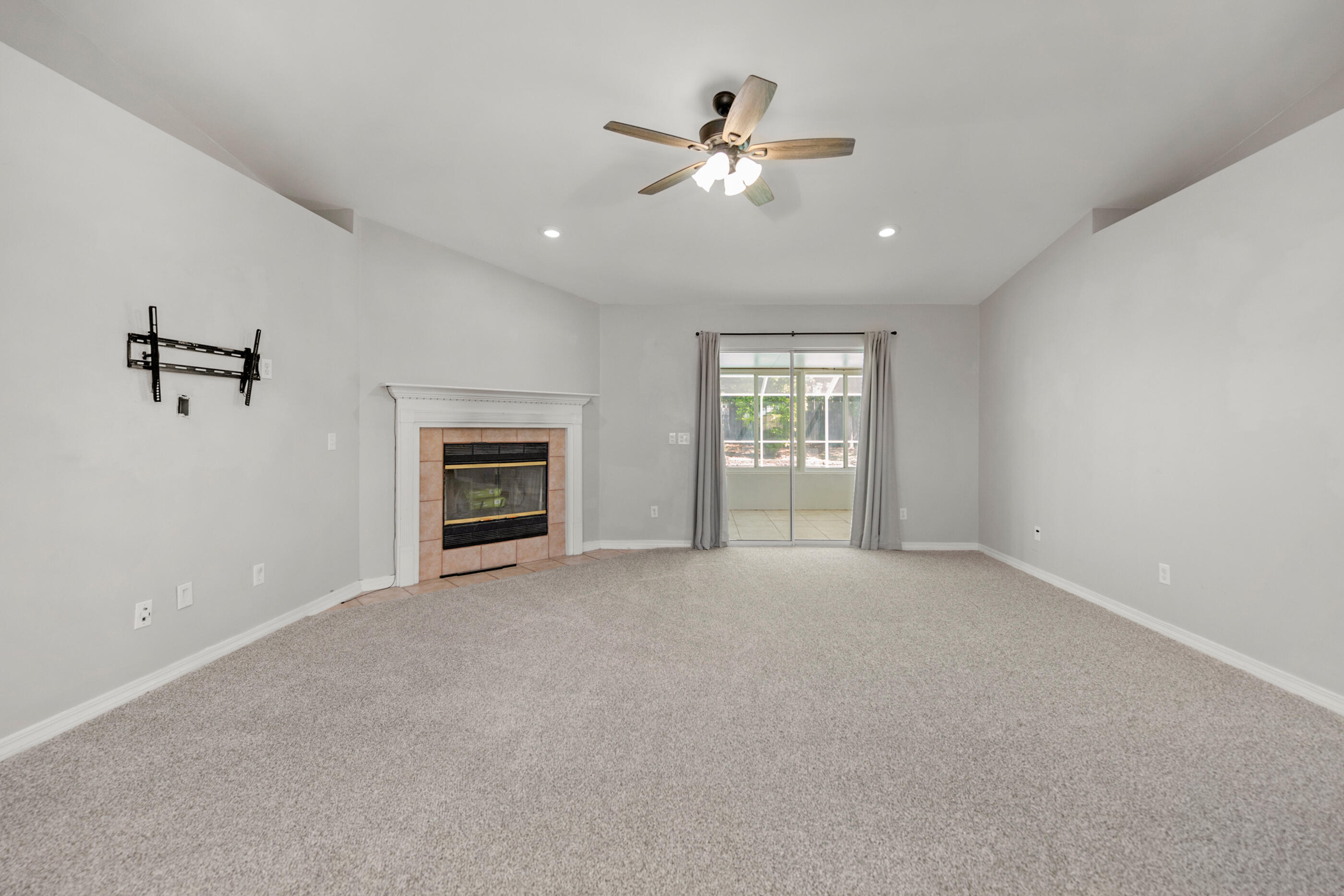 Countryview Est 10th Add - Residential