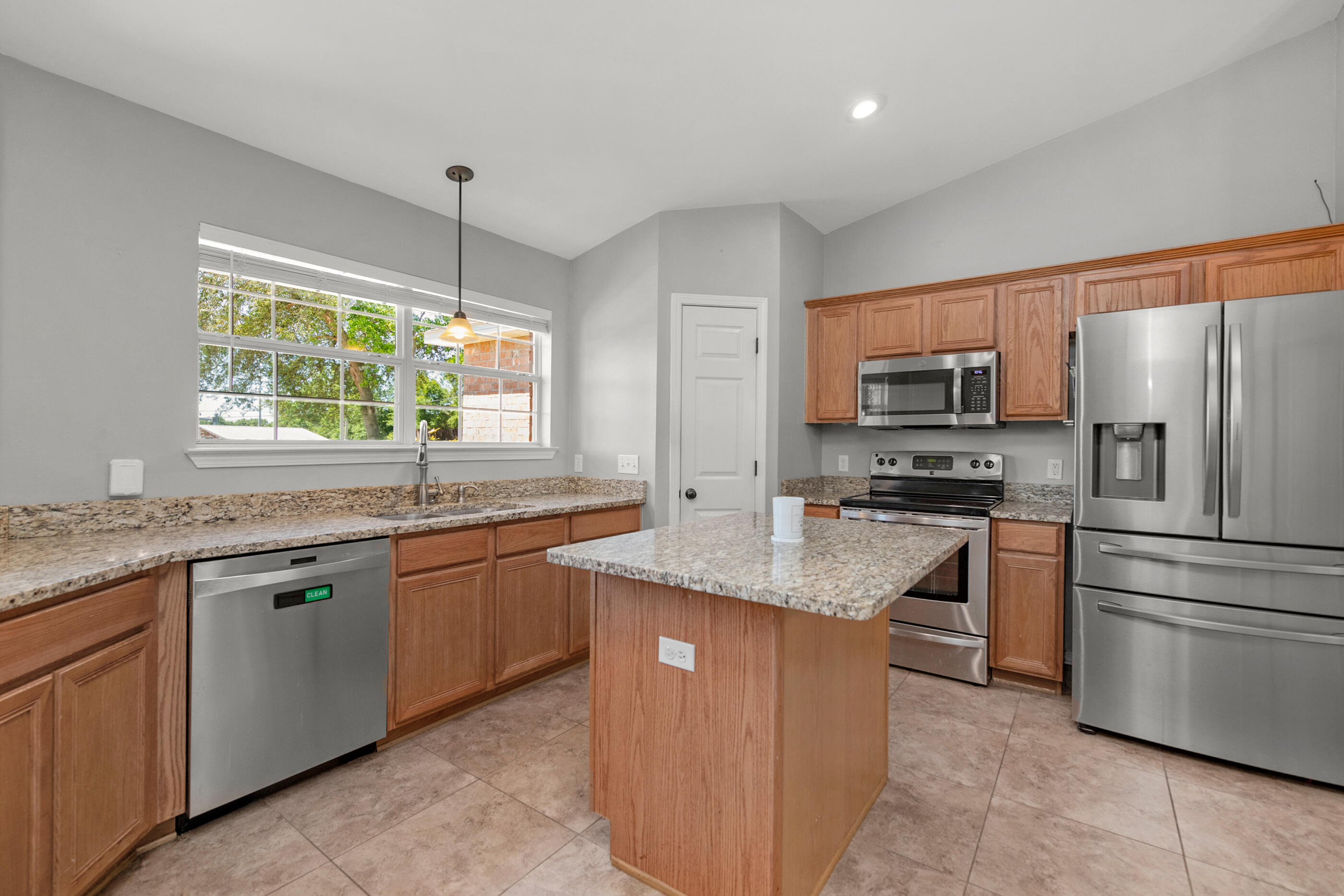 Countryview Est 10th Add - Residential
