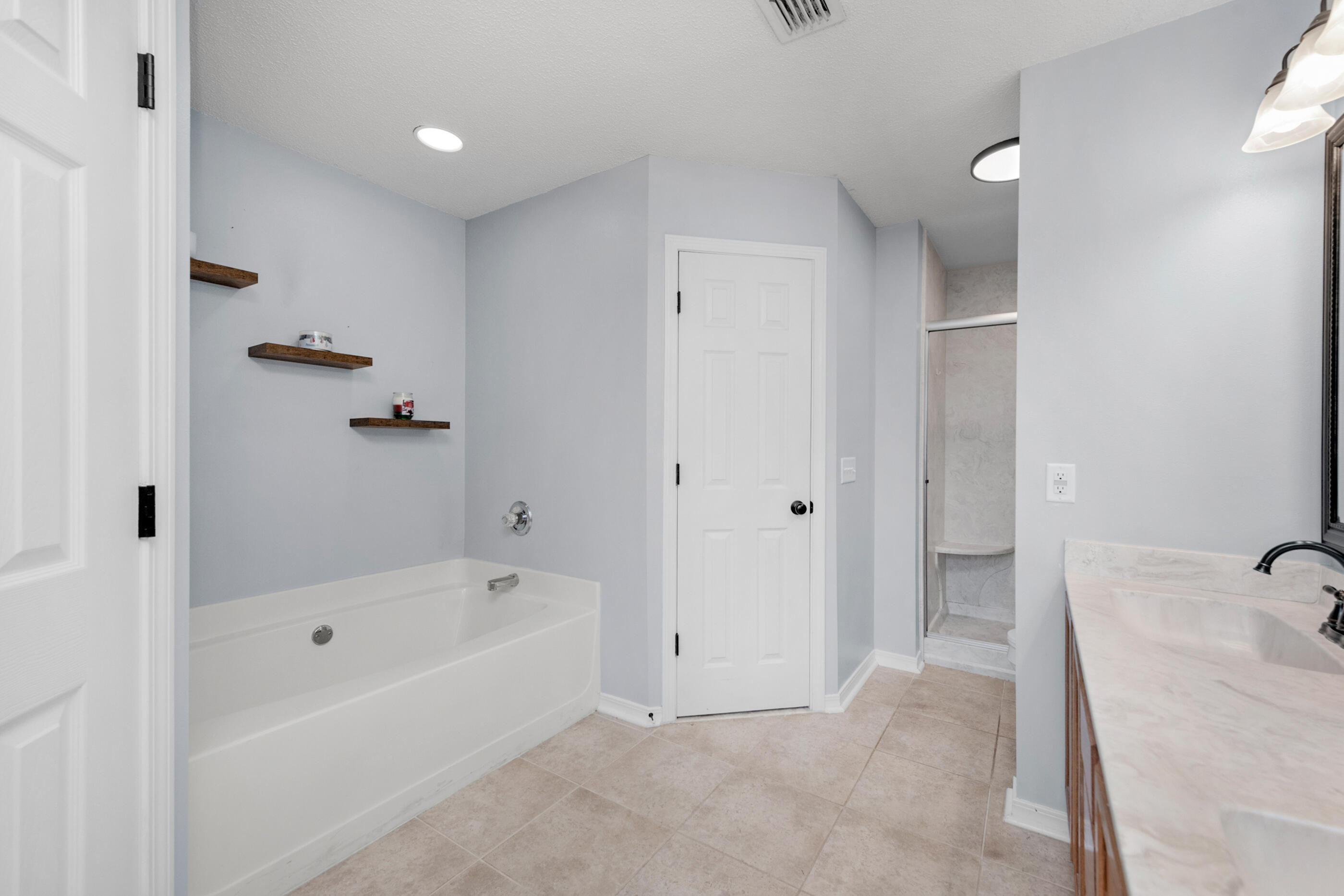 Countryview Est 10th Add - Residential