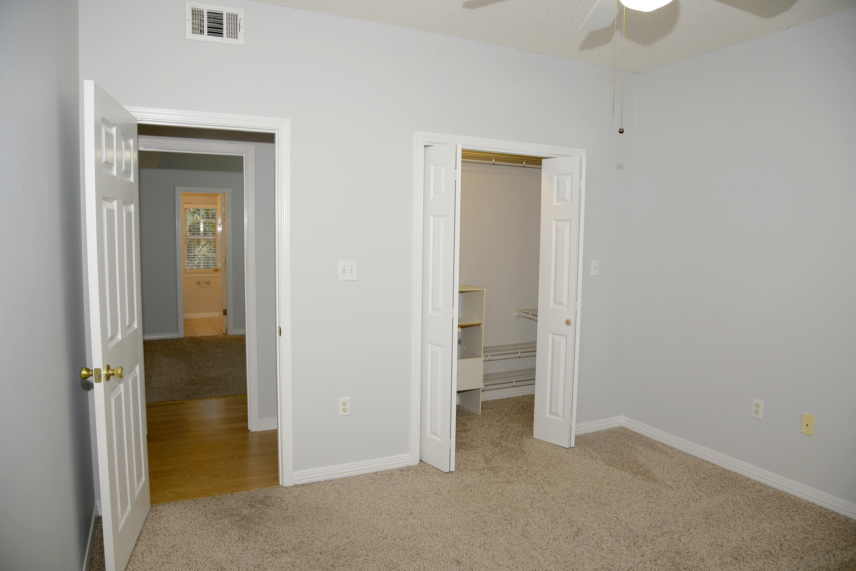 THE OAKS AT NICEVILLE - Residential Lease