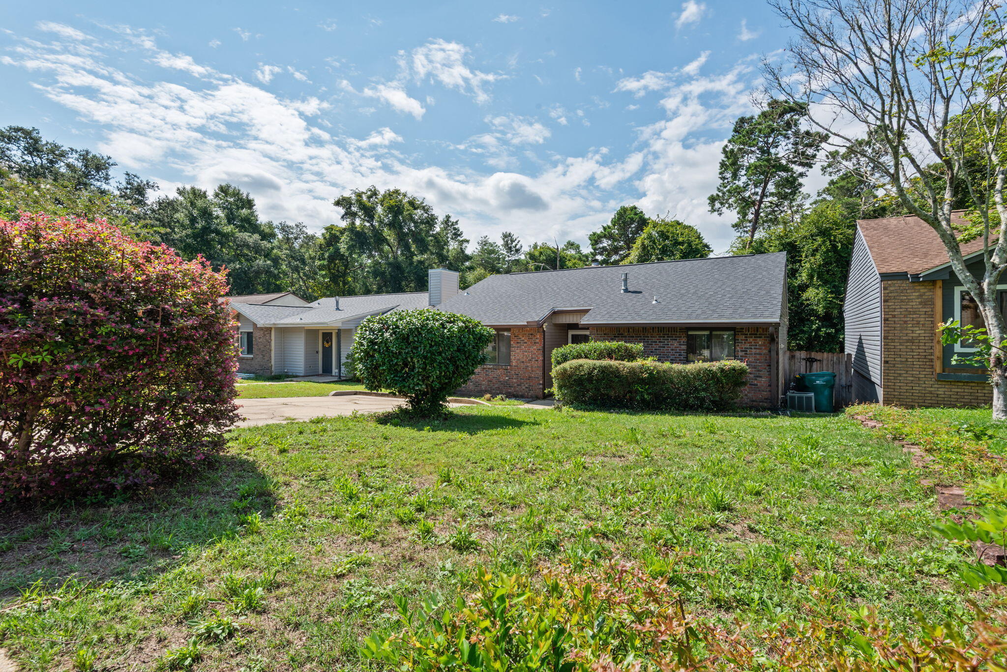 CEDAR RIDGE - Residential