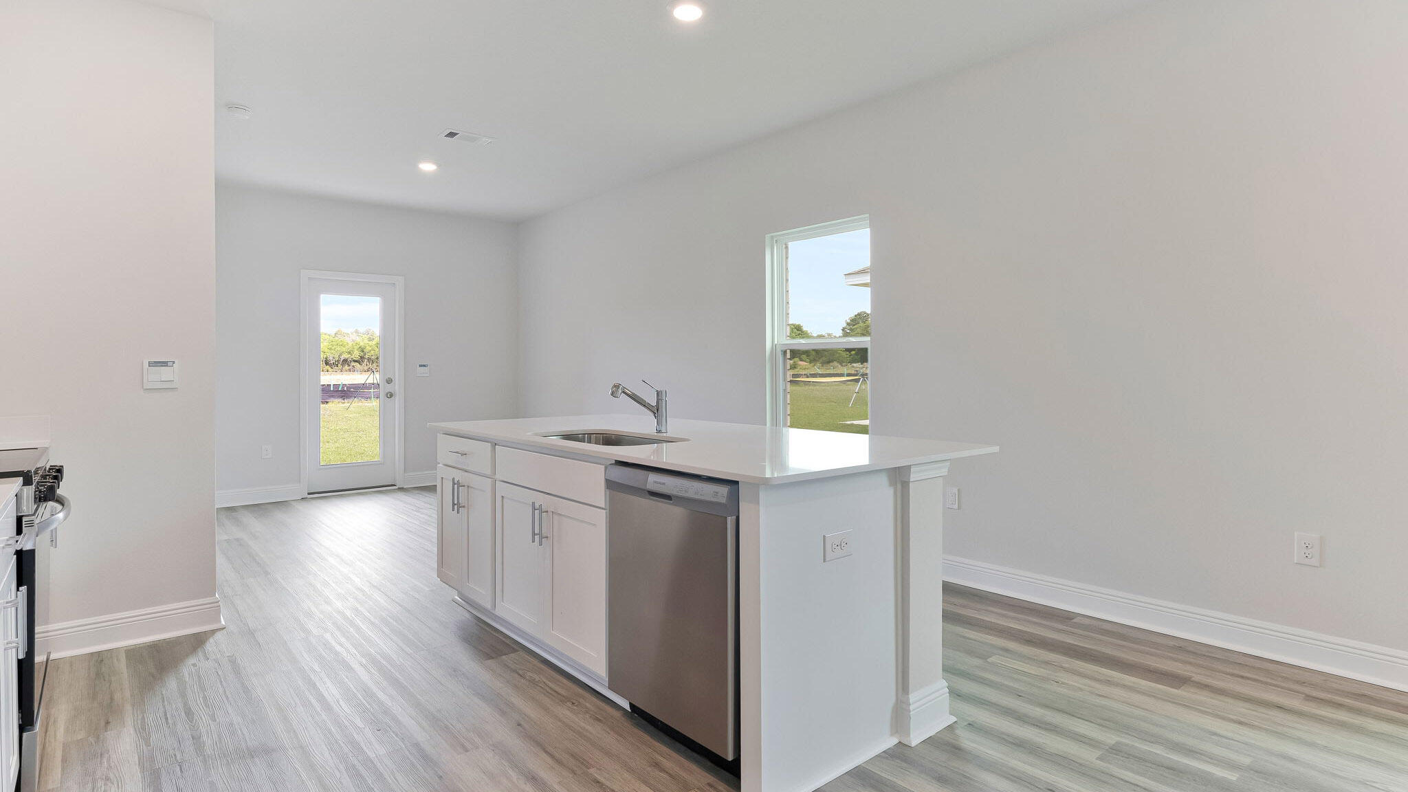Waterside at East Bay - Residential