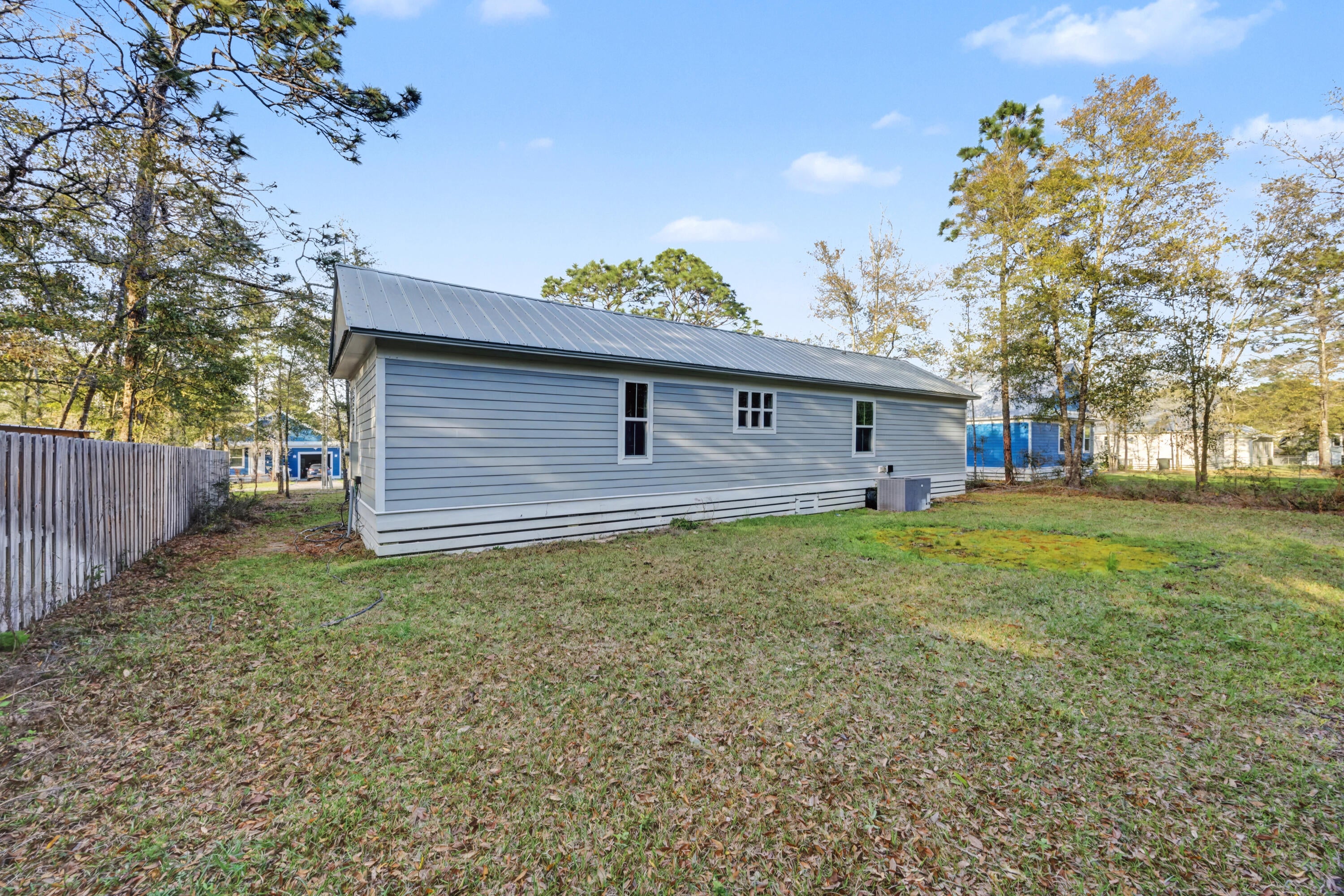 OAKWOOD LAKES ESTATES - Residential
