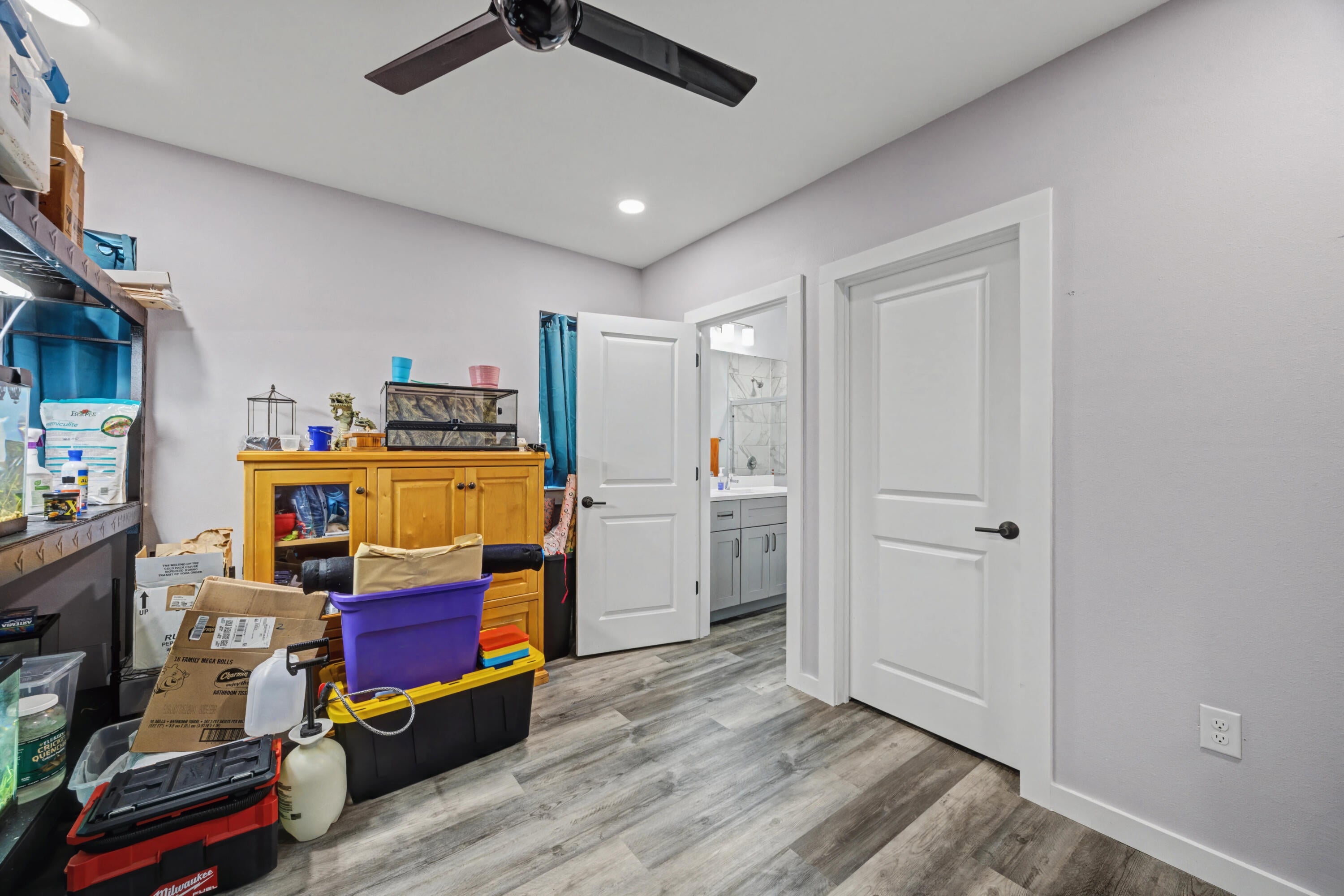 OAKWOOD LAKES ESTATES - Residential