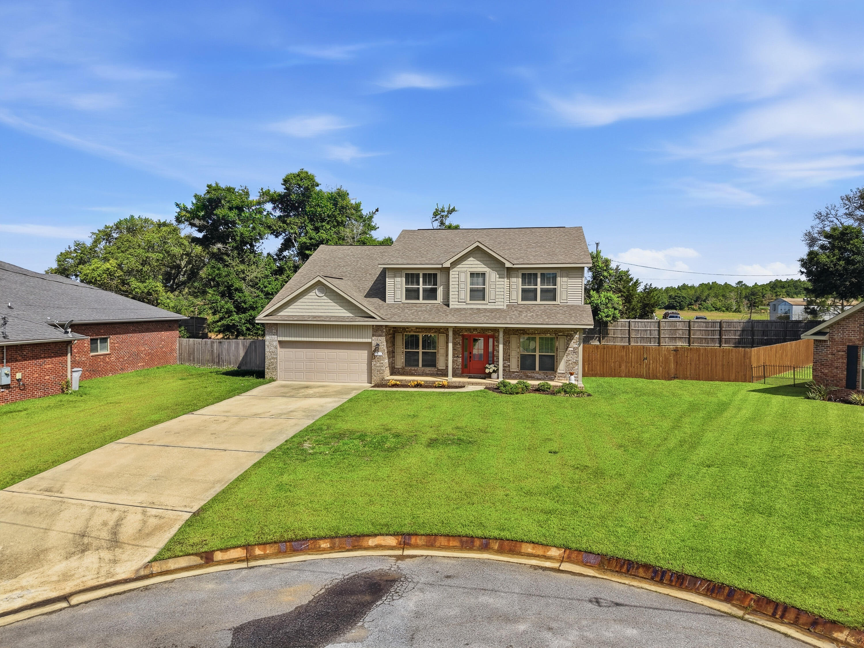 HOLLY HILLS - Residential