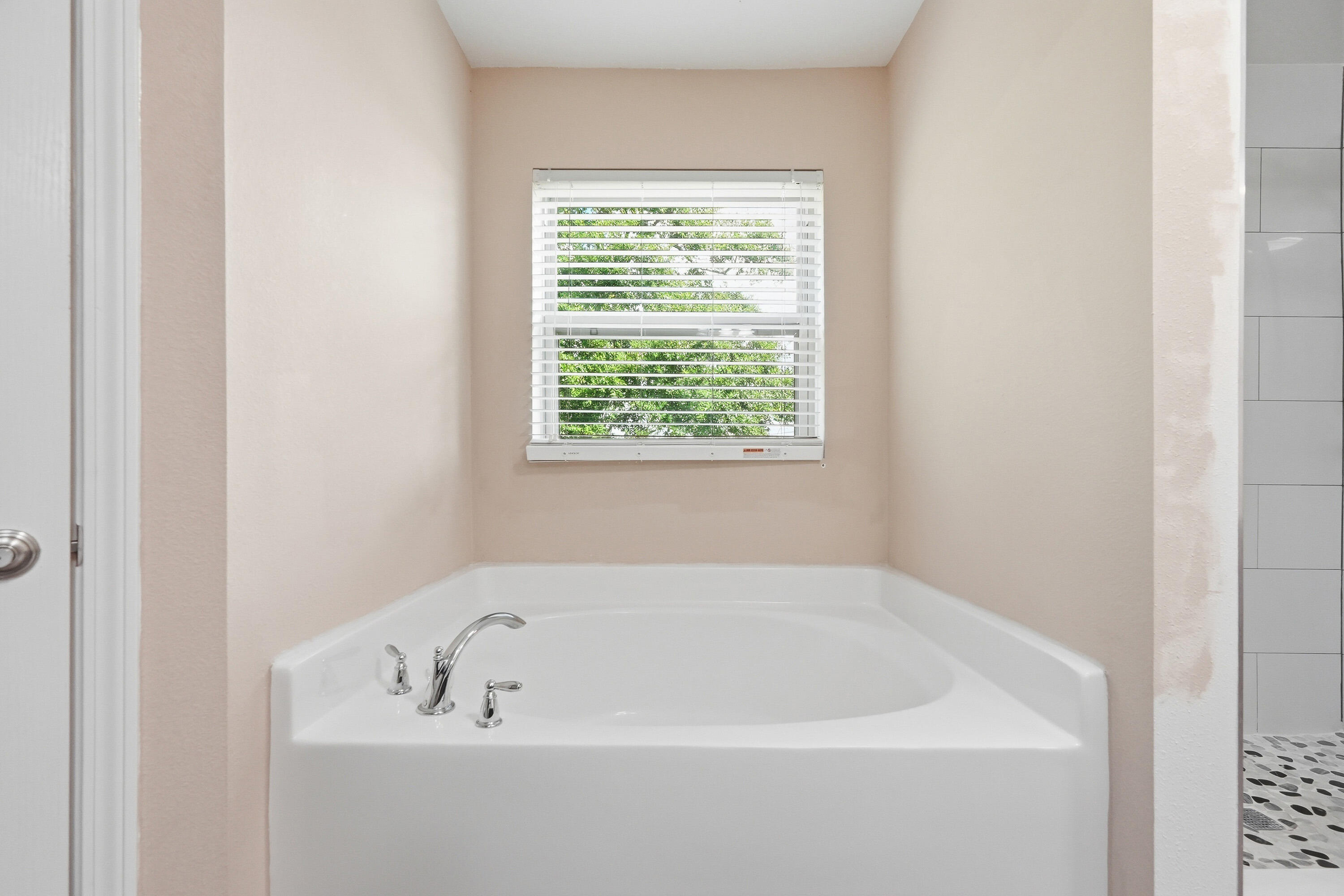 HOLLY HILLS - Residential