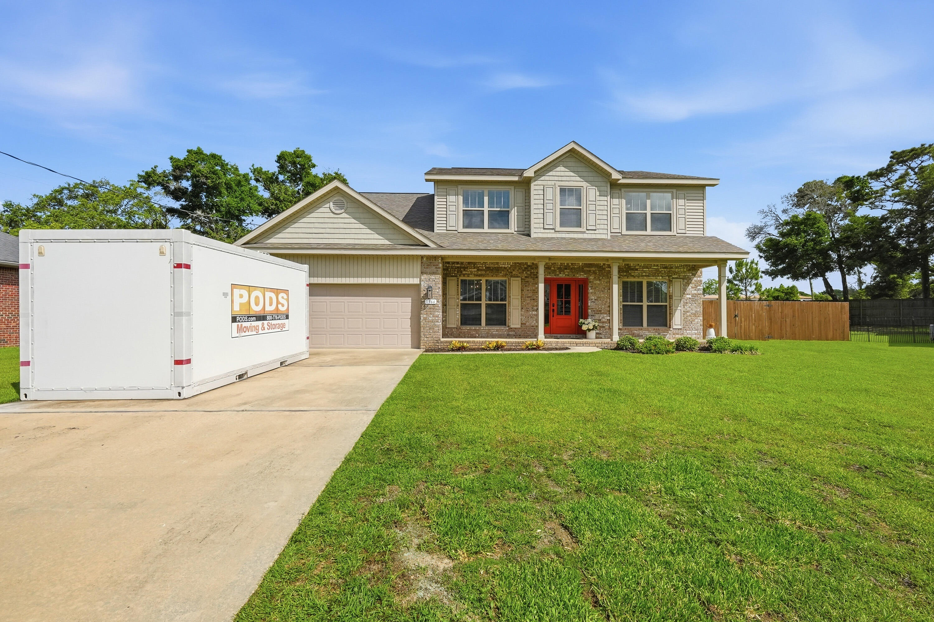 HOLLY HILLS - Residential