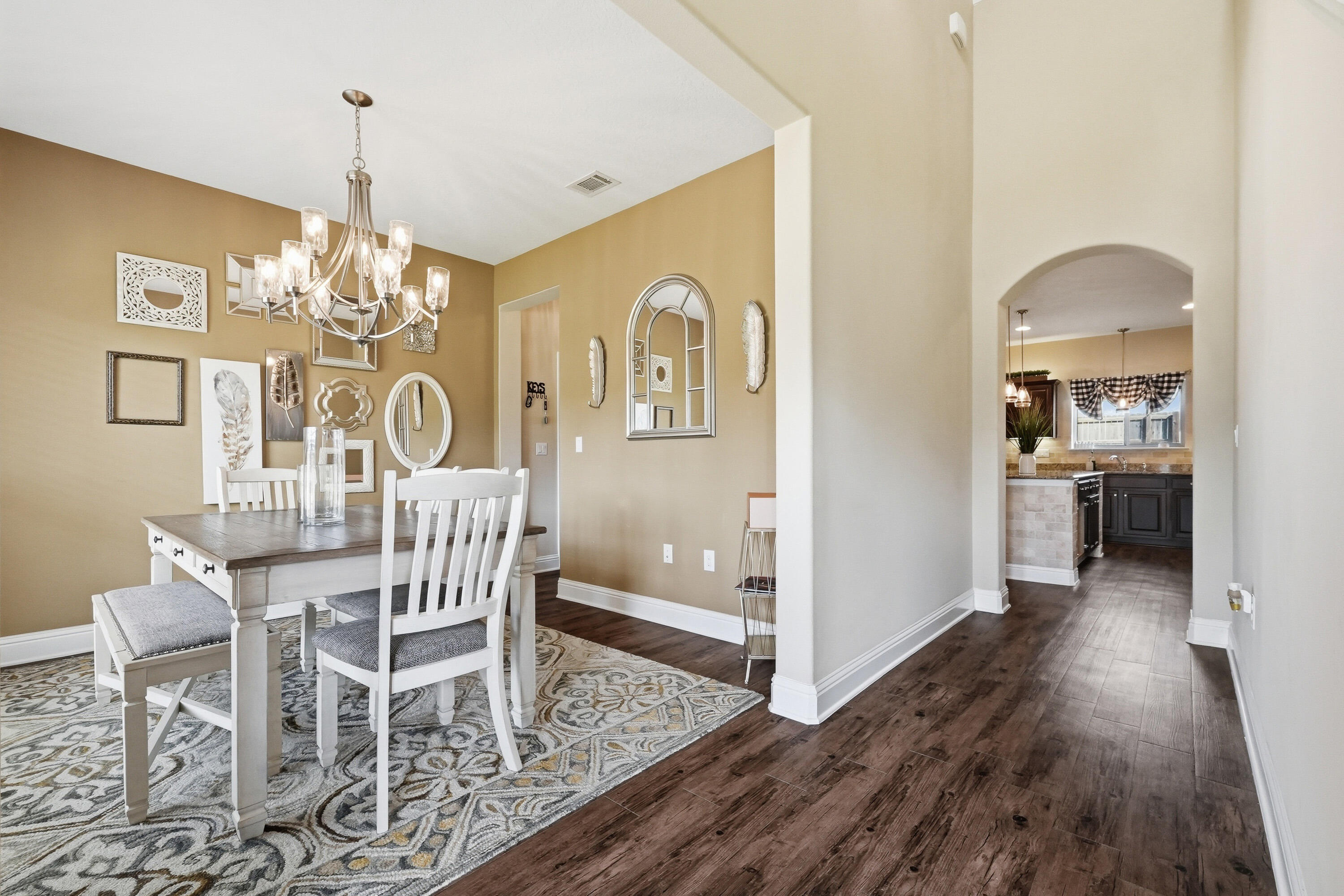 HOLLY HILLS - Residential