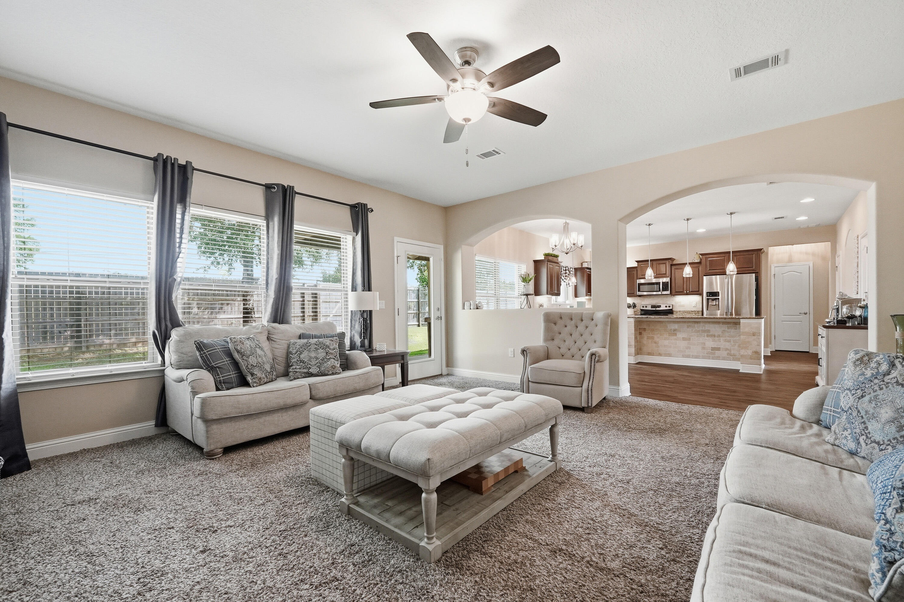 HOLLY HILLS - Residential