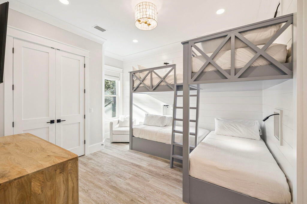 DUNE ALLEN 1ST ADDN - Residential