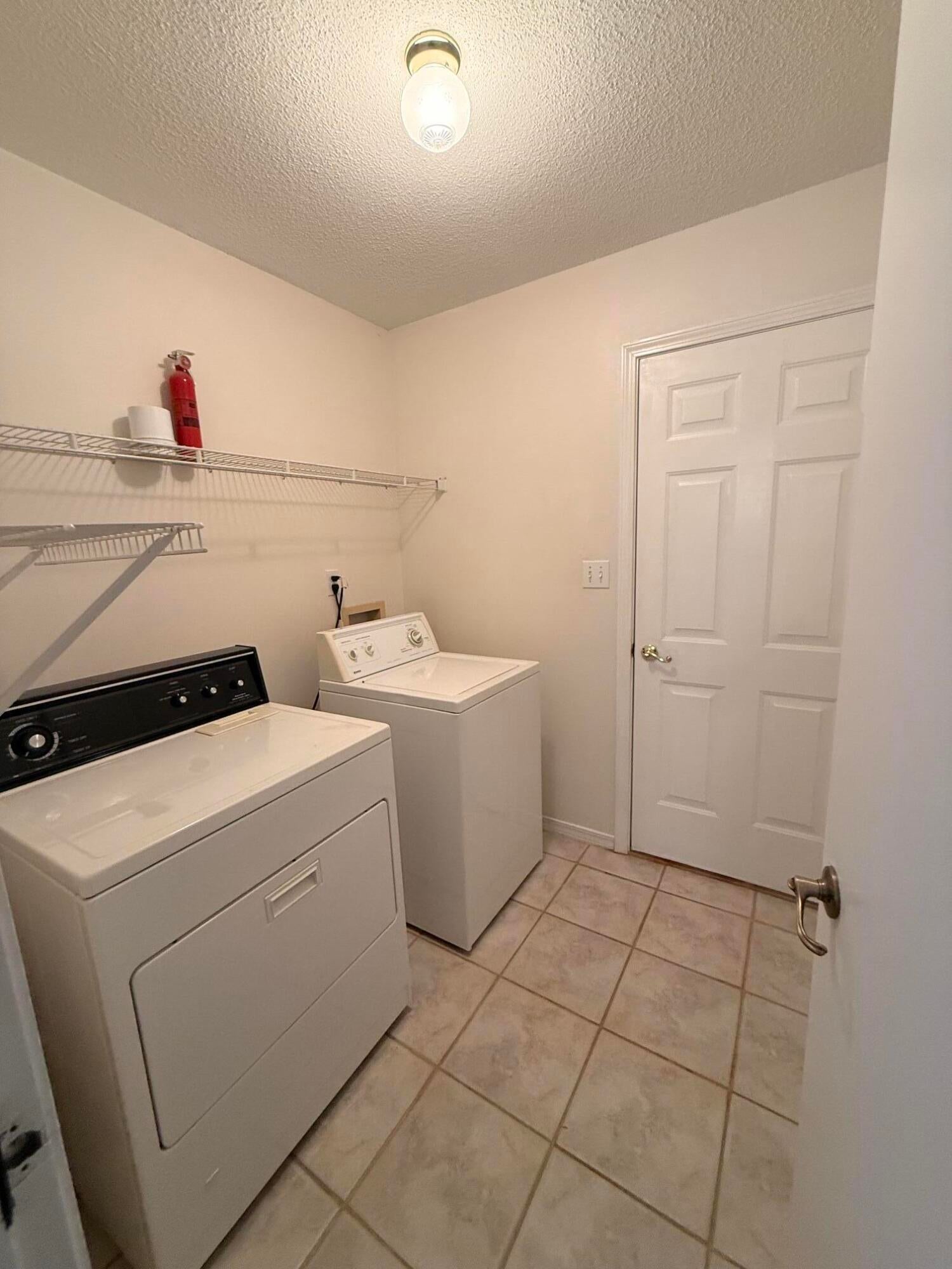 EMERALD ESTATES - Residential Lease