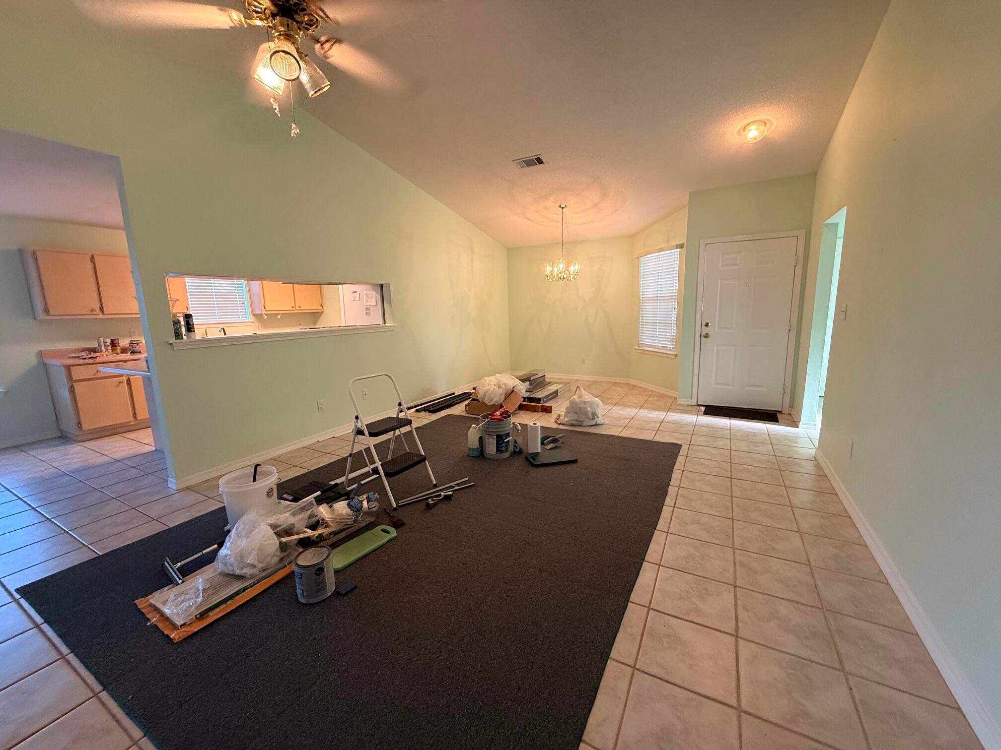EMERALD ESTATES - Residential Lease