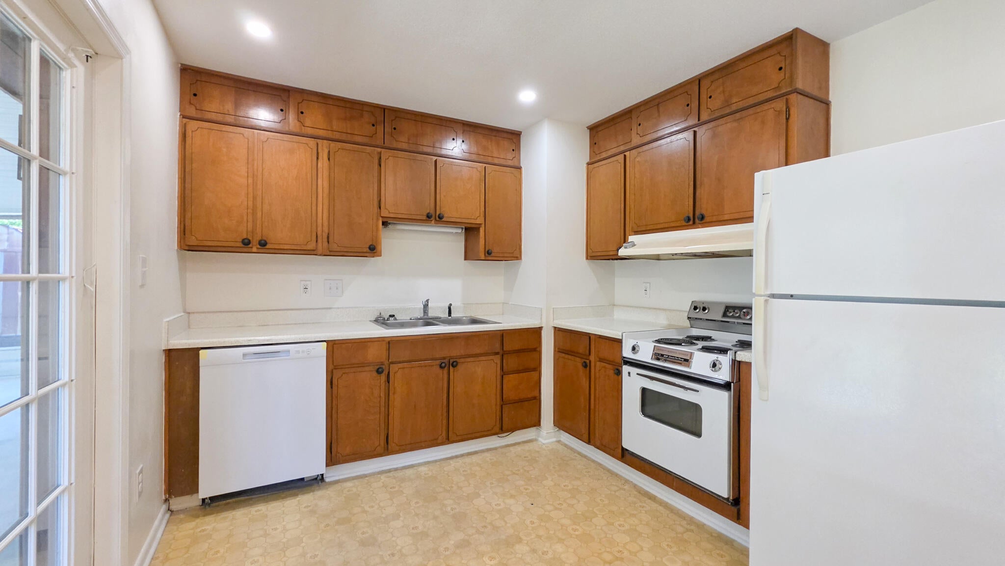 OAKLAND HEIGHTS - Residential