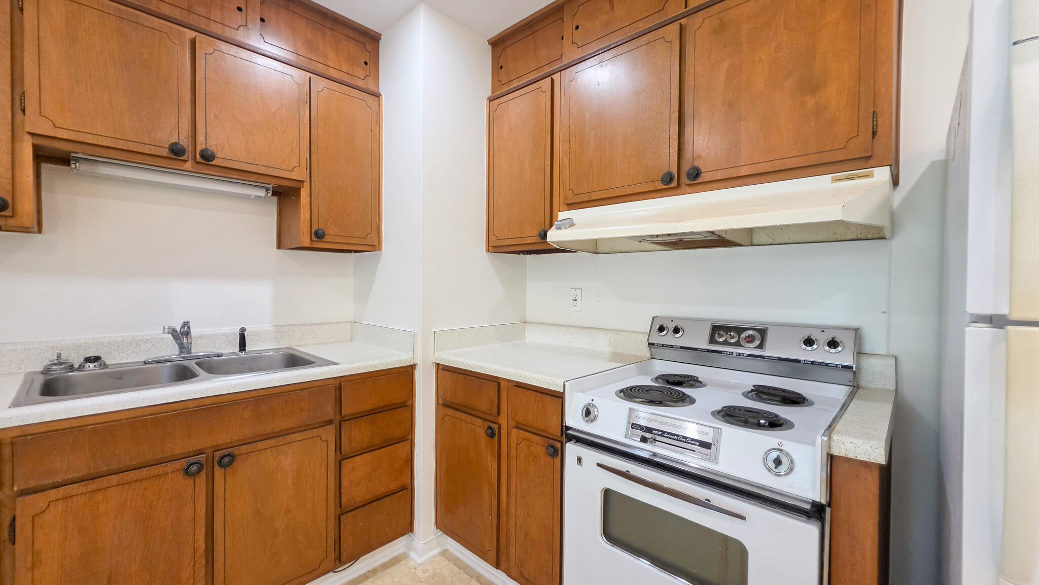 OAKLAND HEIGHTS - Residential