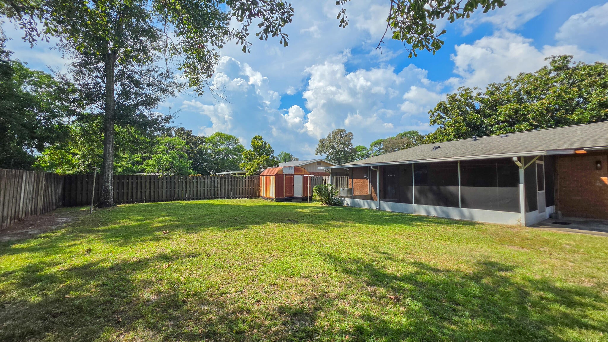 OAKLAND HEIGHTS - Residential