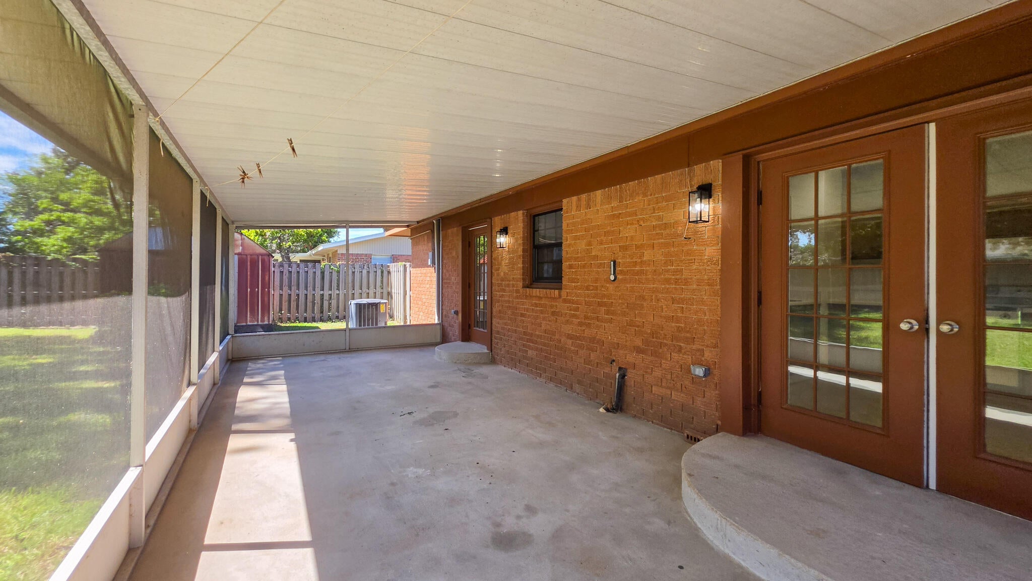OAKLAND HEIGHTS - Residential